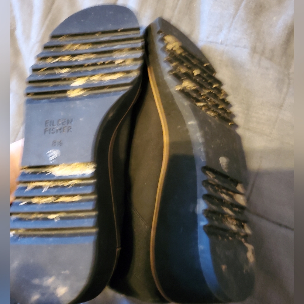 Eileen Fisher Lark leather Chelsea Ankle Black Booties - Picture 5 of 5